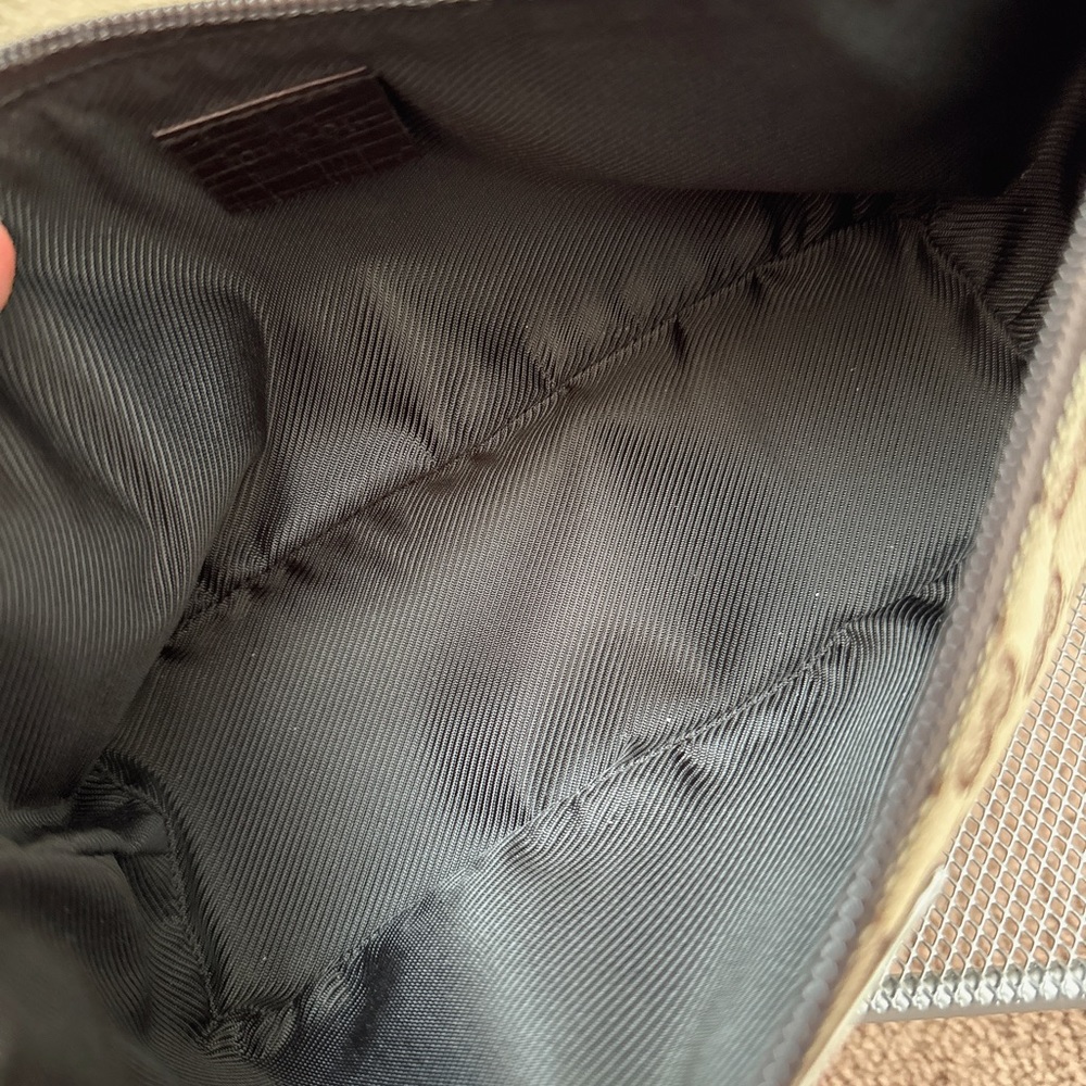 Gucci monogram canvas Pochette bag - Picture 3 of 6